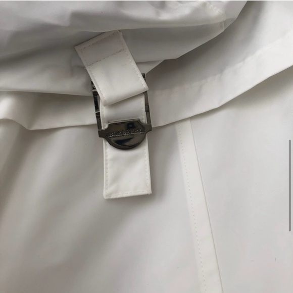 ‘Sally’ Rain Jacket by Burberry - Picture 3 of 16
